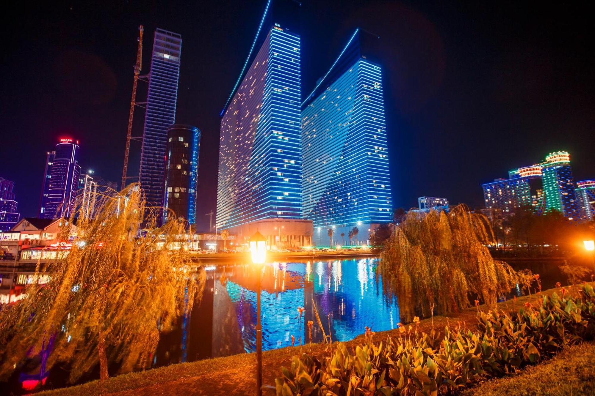 Panorama Batumi Beach Resort Exterior photo