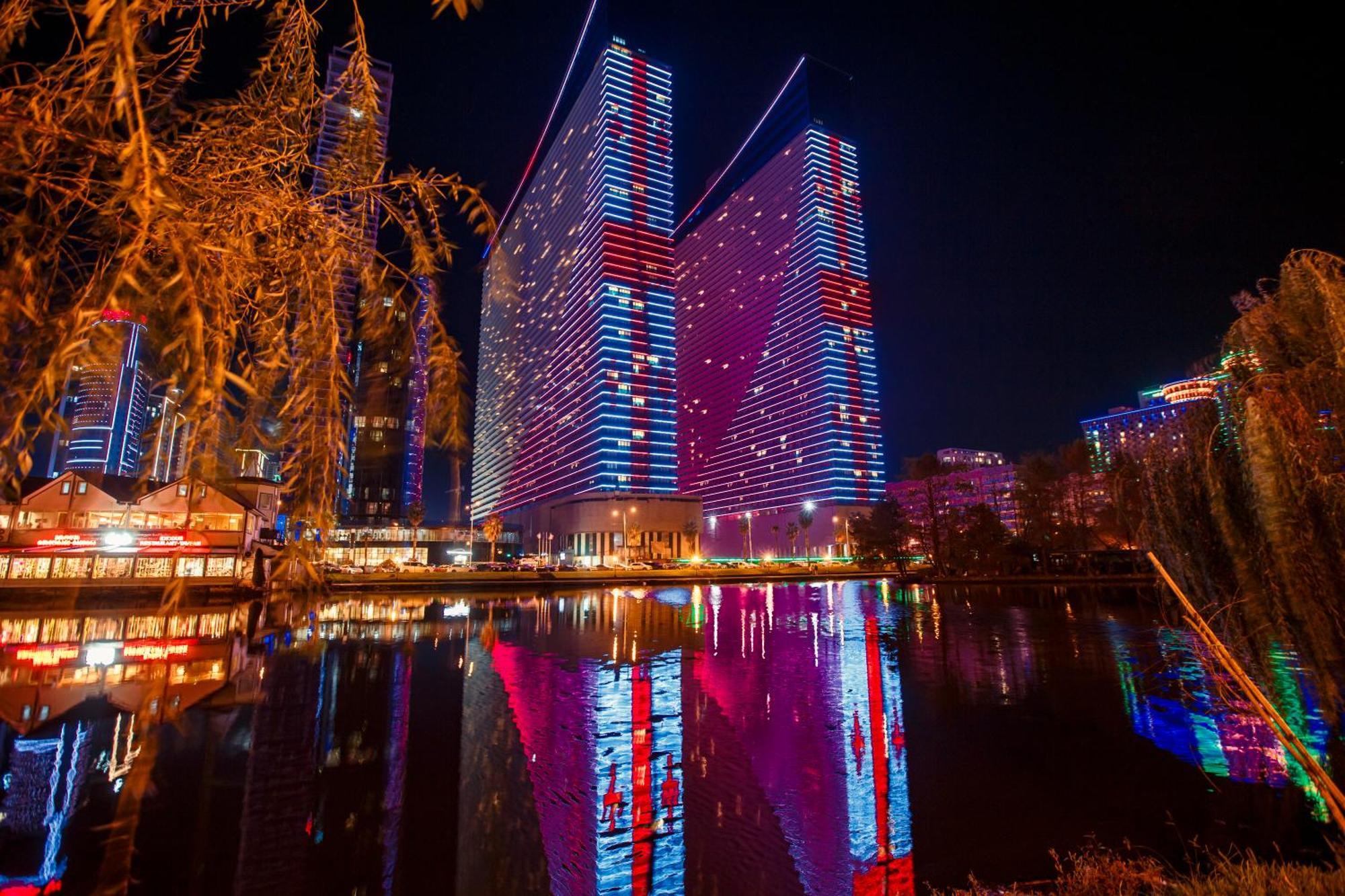 Panorama Batumi Beach Resort Exterior photo