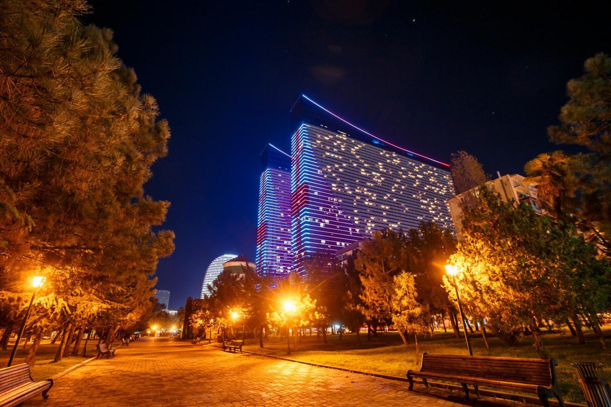 Panorama Batumi Beach Resort Exterior photo