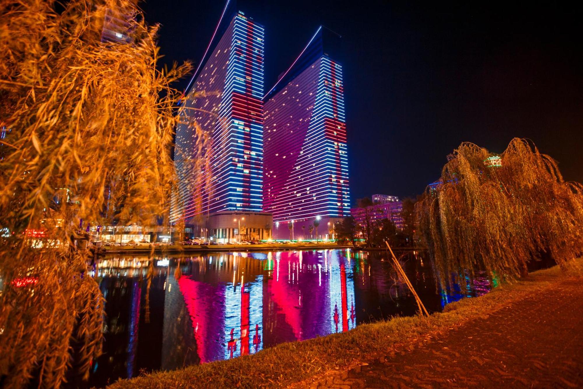 Panorama Batumi Beach Resort Exterior photo