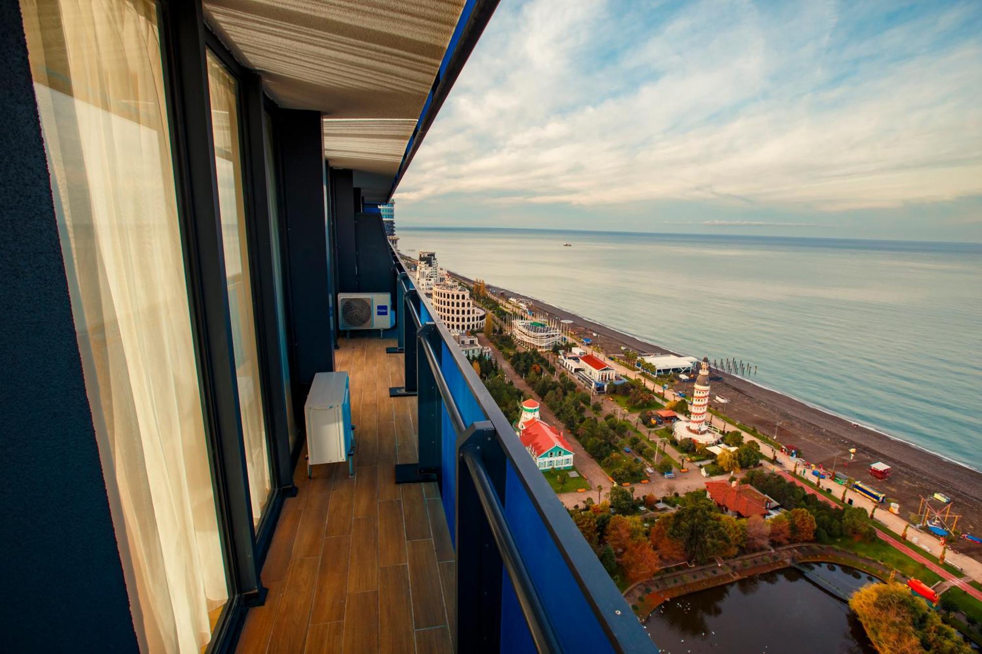 Panorama Batumi Beach Resort Exterior photo