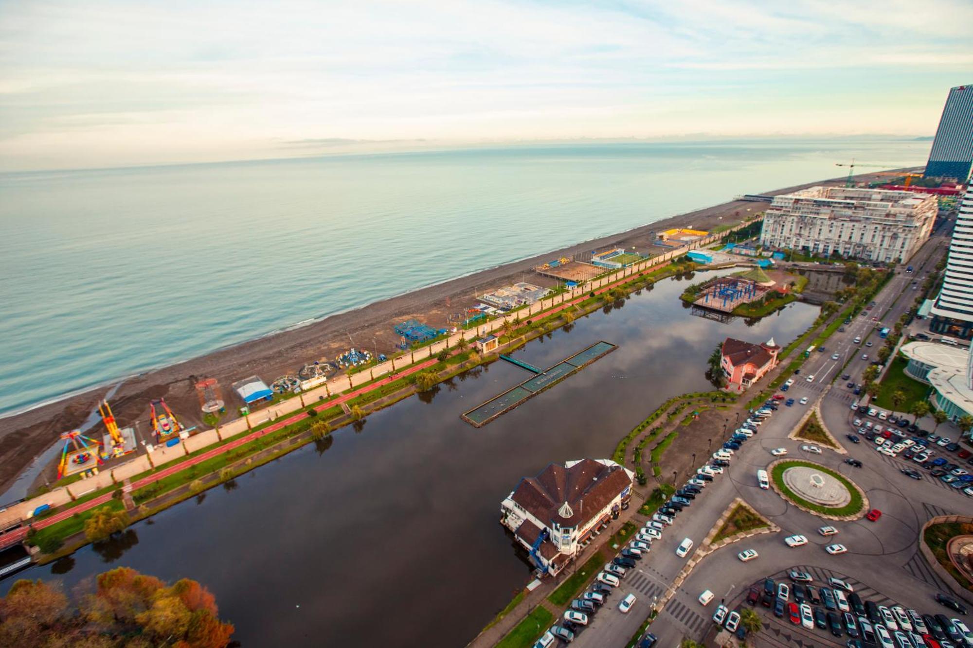 Panorama Batumi Beach Resort Exterior photo