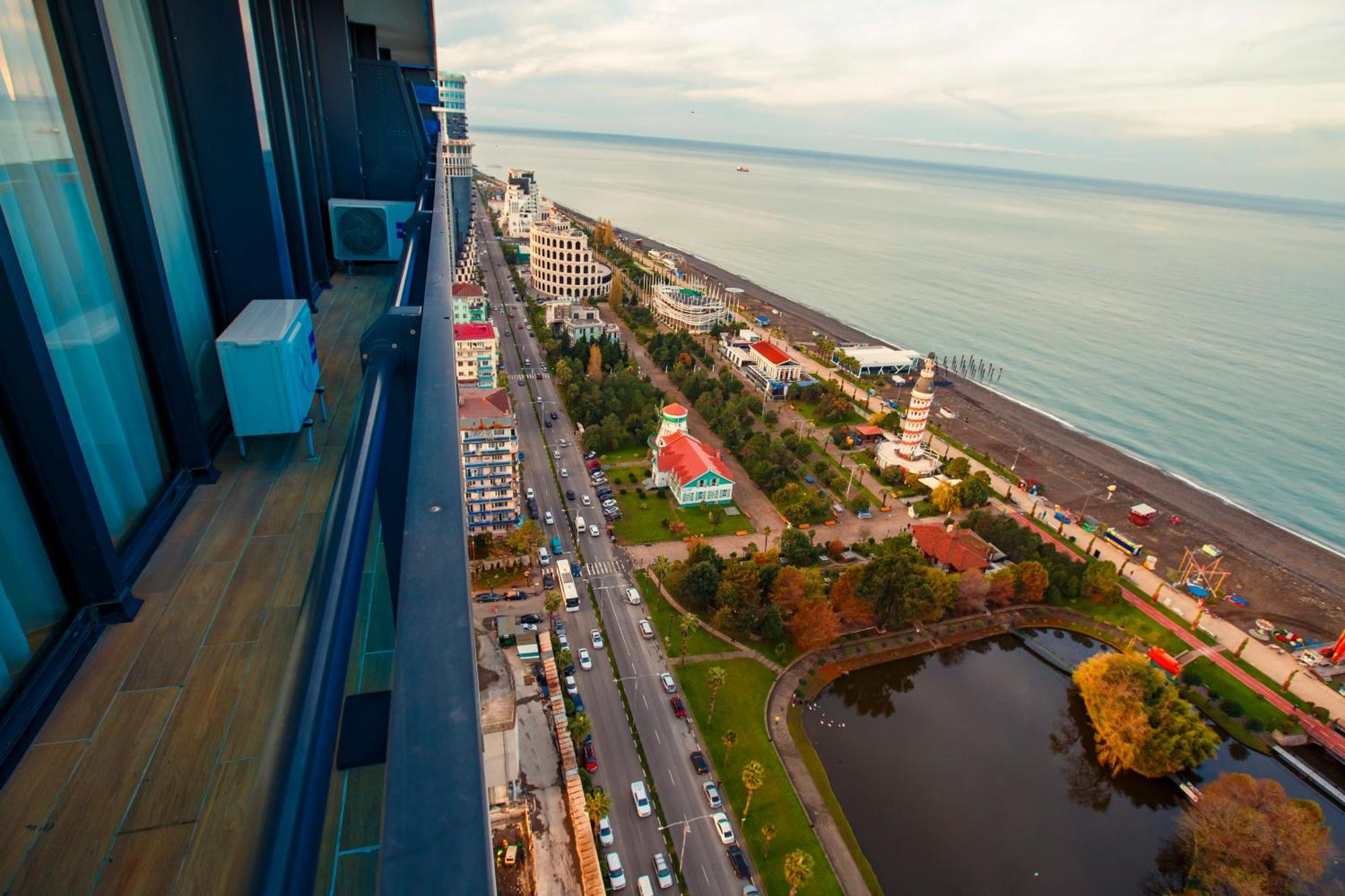 Panorama Batumi Beach Resort Exterior photo