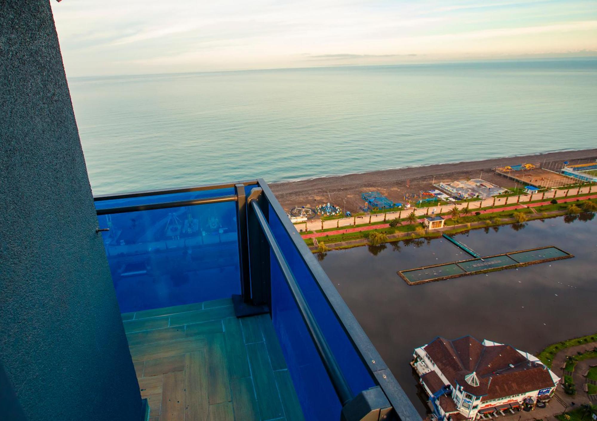 Panorama Batumi Beach Resort Exterior photo